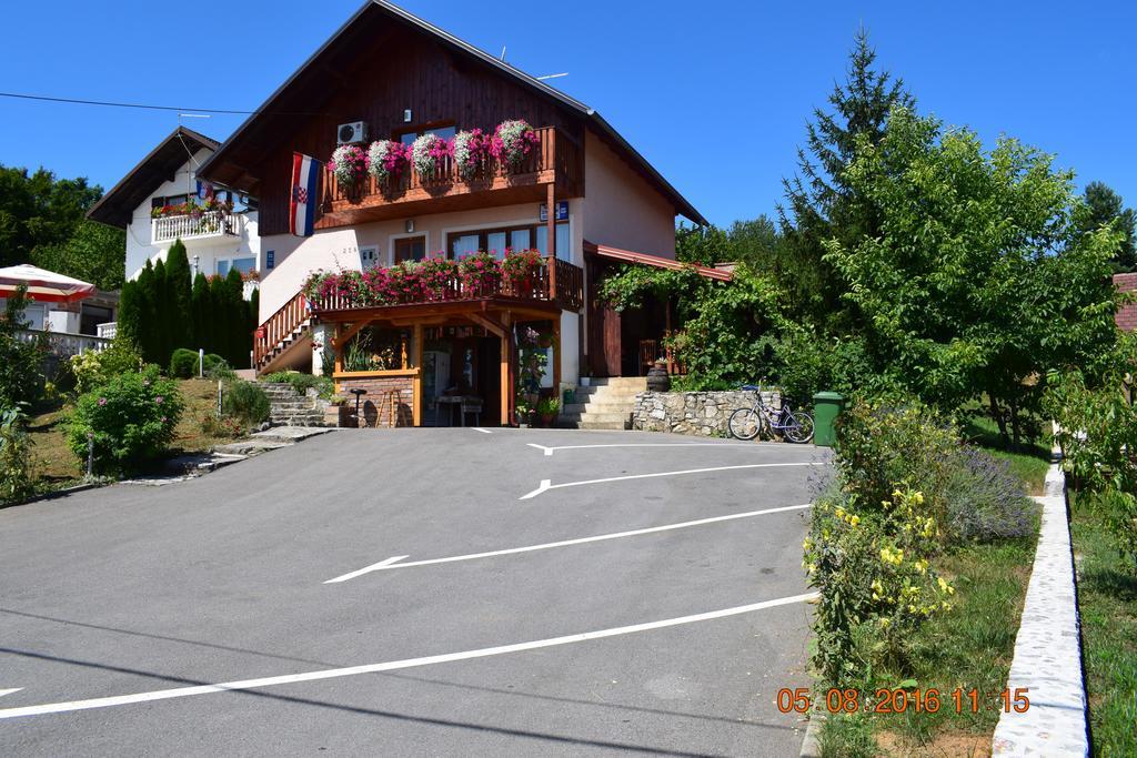 Apartments Kristic Rakovica Luaran gambar