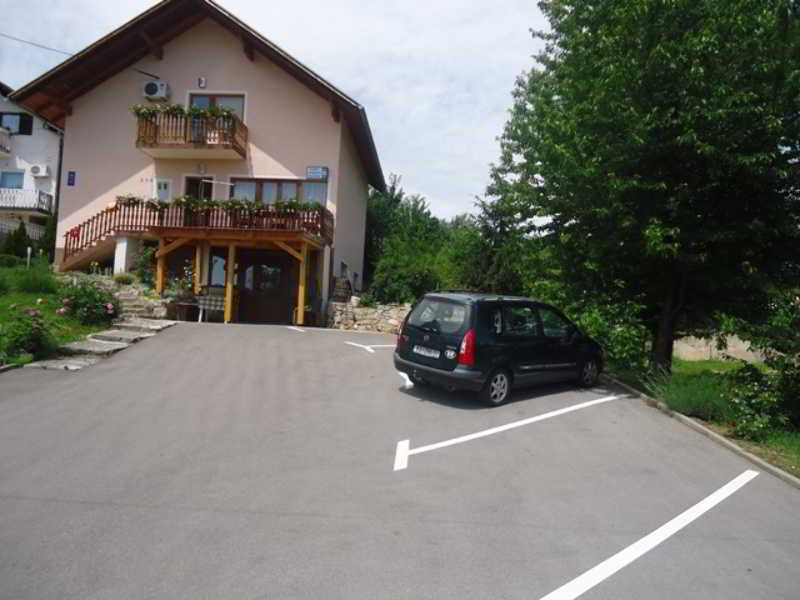 Apartments Kristic Rakovica Luaran gambar